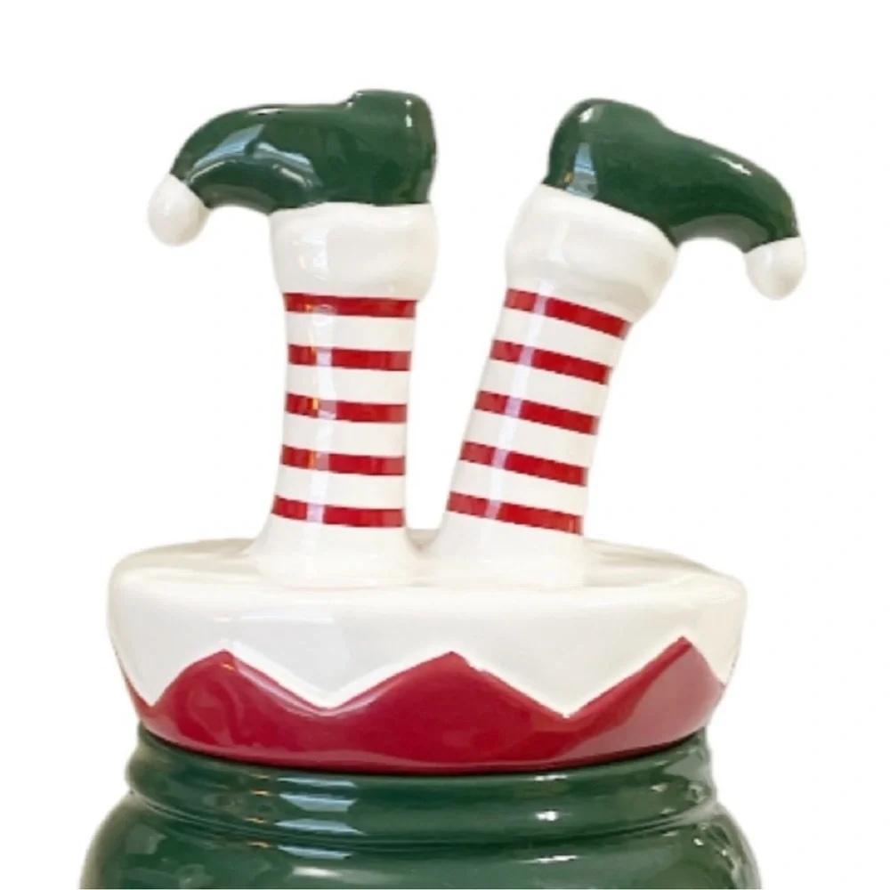 NEW Rae Dunn SANTA’S ELF Christmas Canister w/Elf Feet Topper🎅🏻🎅🏻🎅🏻